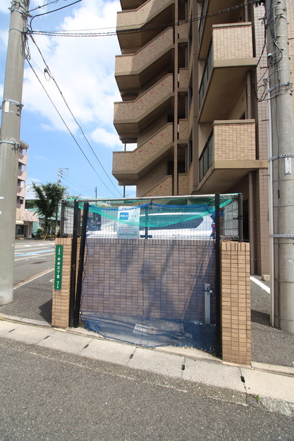 その他　敷地内ゴミステーション