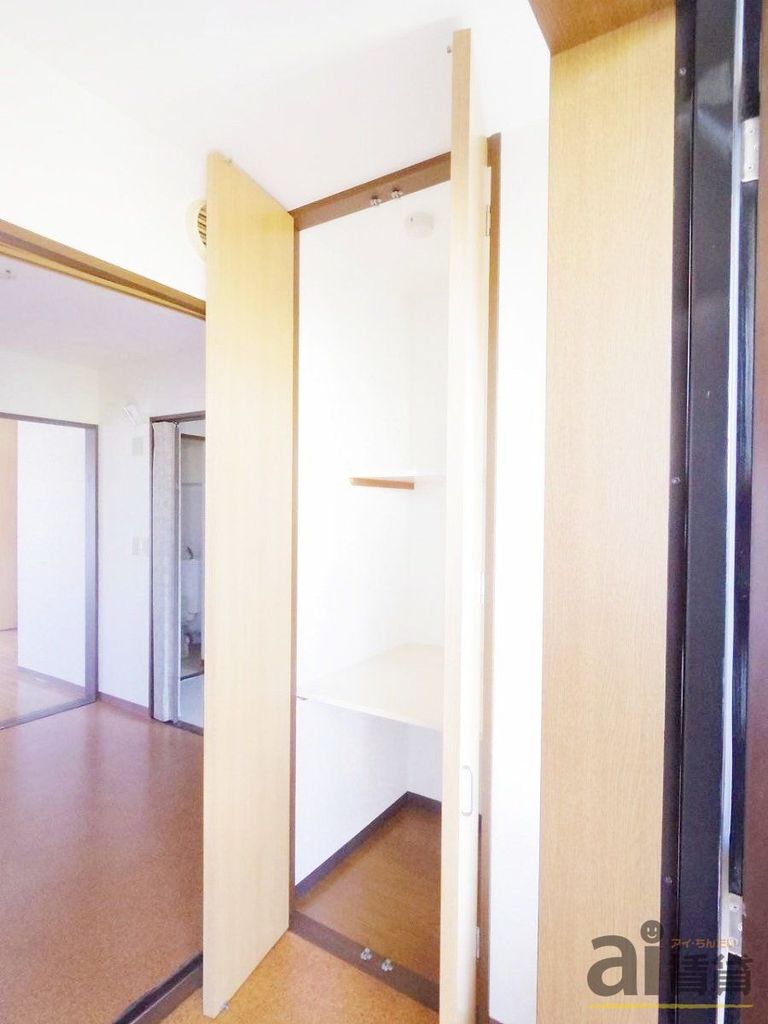 収納　※同仕様写真