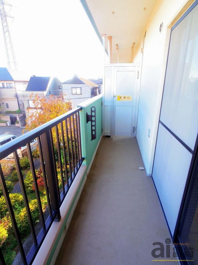 バルコニー　※同仕様写真