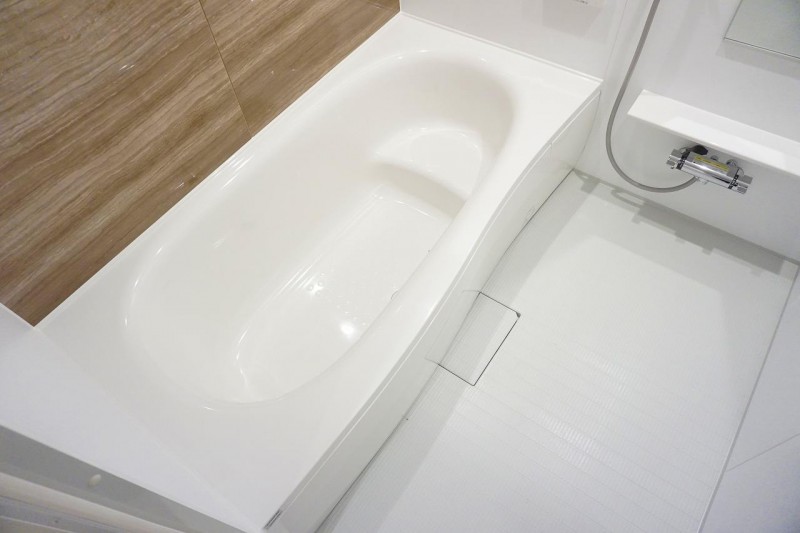 バス・シャワールーム　浴室