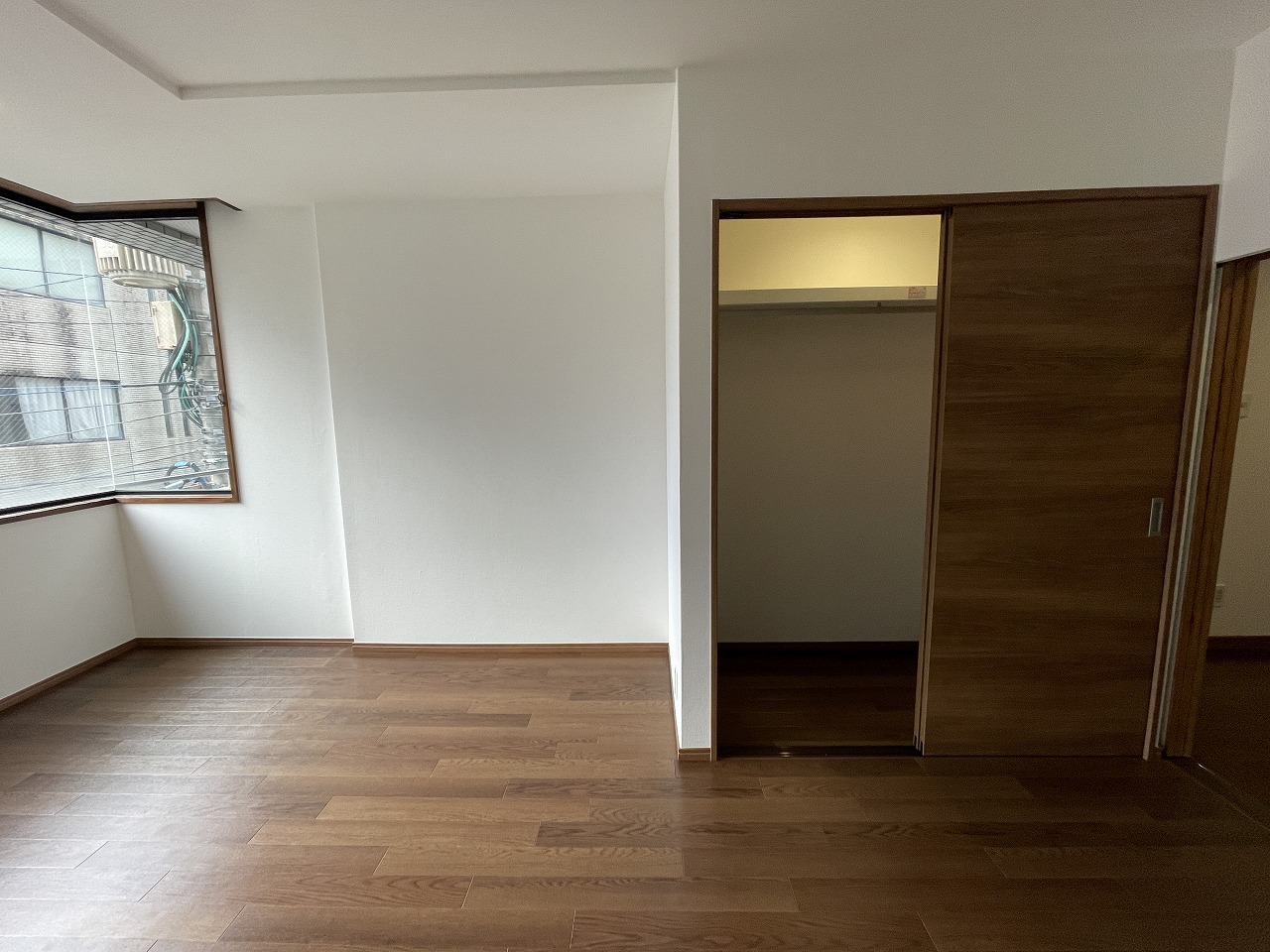 収納　押入をクローゼットに変更