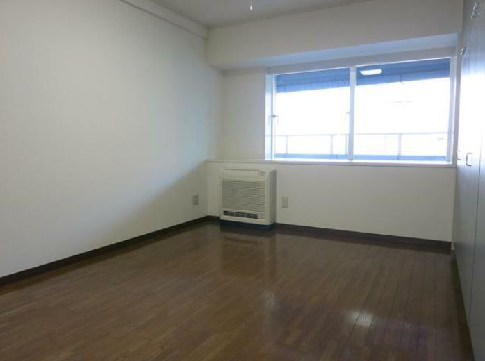 その他部屋・スペース　開放的な寝室です