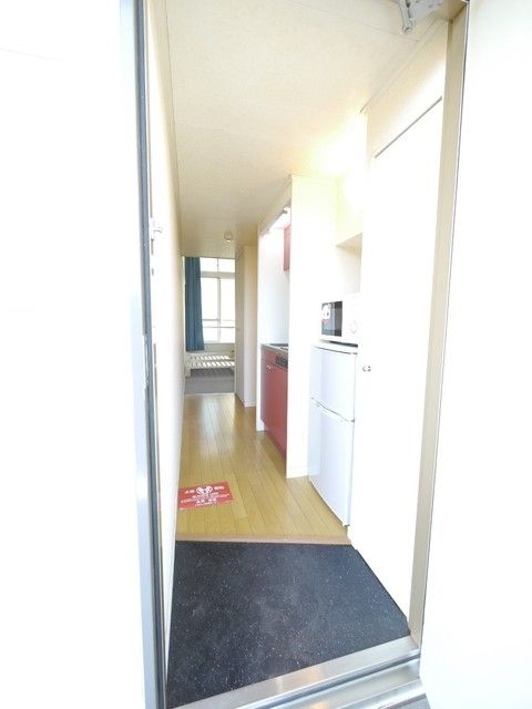 玄関　★広めの玄関スペースです★