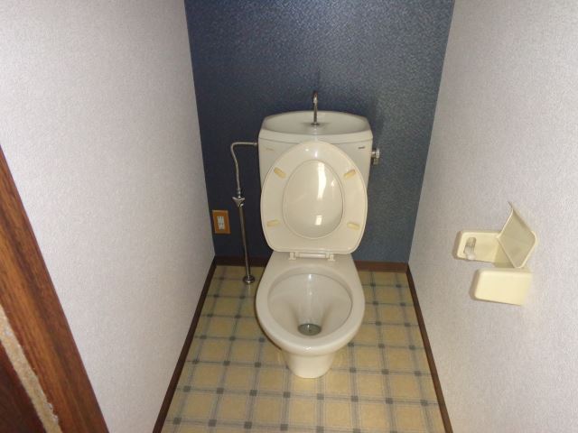 トイレ　トイレです。