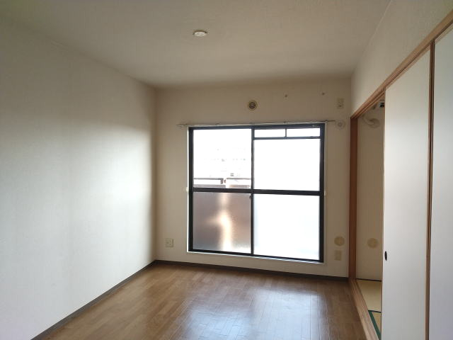 居室・リビング　同仕様