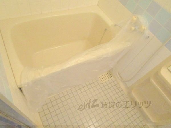 バス・シャワールーム　風呂