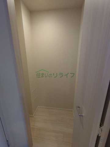 玄関　別部屋の参考写真です。