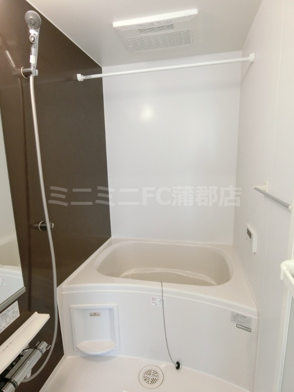 バス・シャワールーム　同タイプ