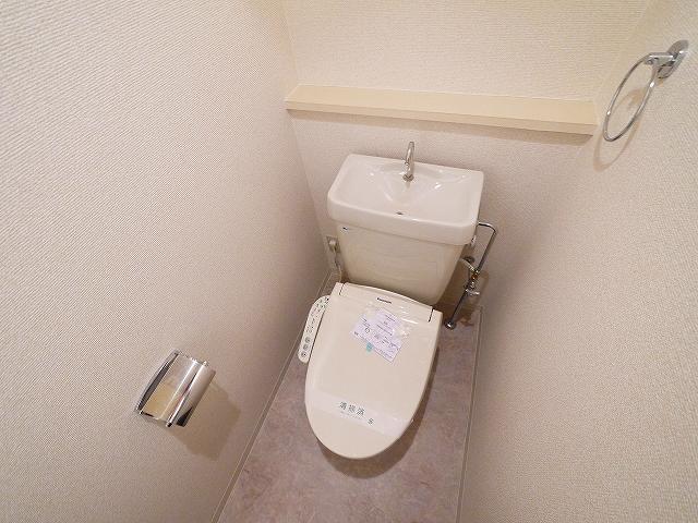 トイレ　シンプルで使いやすいトイレです