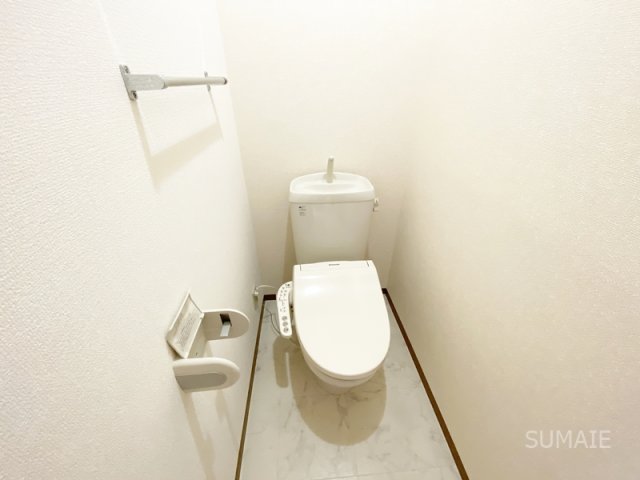 トイレ　洗浄便座付き！