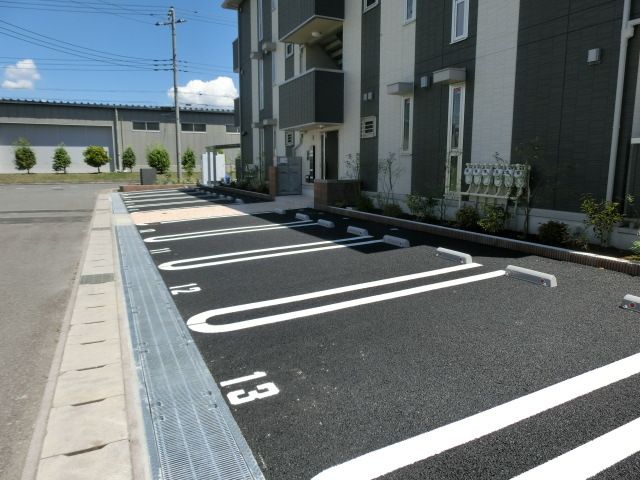 駐車場　敷地内駐車場です