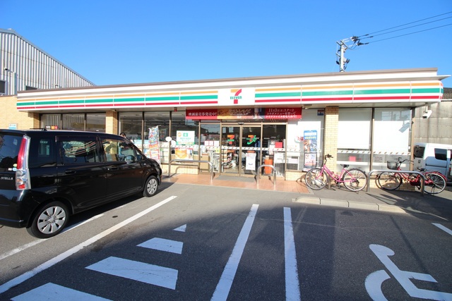 コンビニ　セブンイレブン福岡松島４丁目店（コンビニ）まで170m