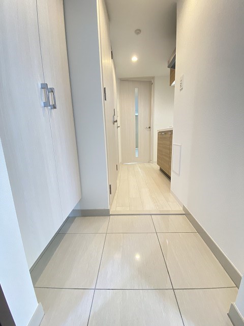 玄関　明るい玄関です