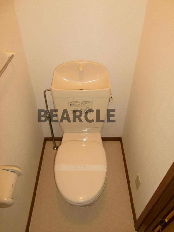 トイレ　落ち着いたトイレです