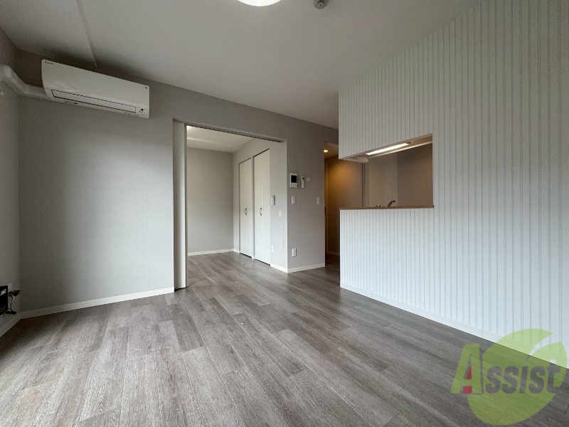 居室・リビング　広くてキレイなお部屋が広がっていて、充実した生活が送れそう。
