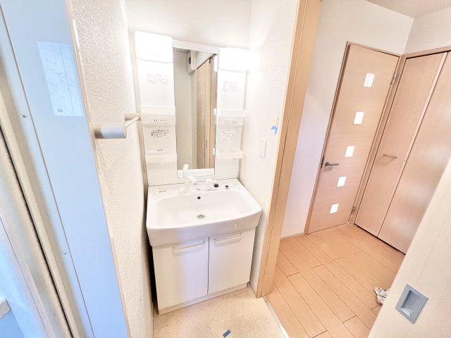 洗面設備　※別部屋参考写真