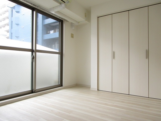 その他部屋・スペース　窓からの光がいい感じです。