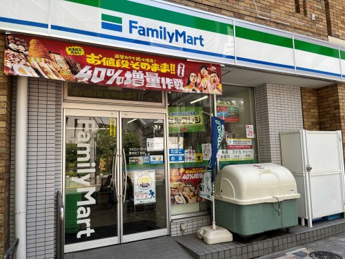 コンビニ　ファミリーマート豊洲五丁目店（コンビニ）まで139m