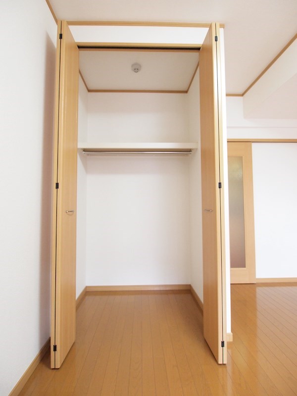 収納　収納も奥行きがあり使いやすい。