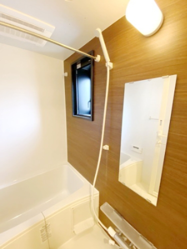 バス・シャワールーム　別部屋参考写真