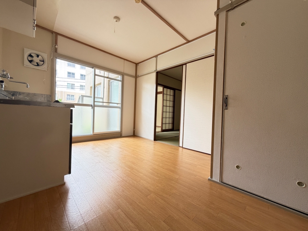 伊川谷 3号棟の居間写真