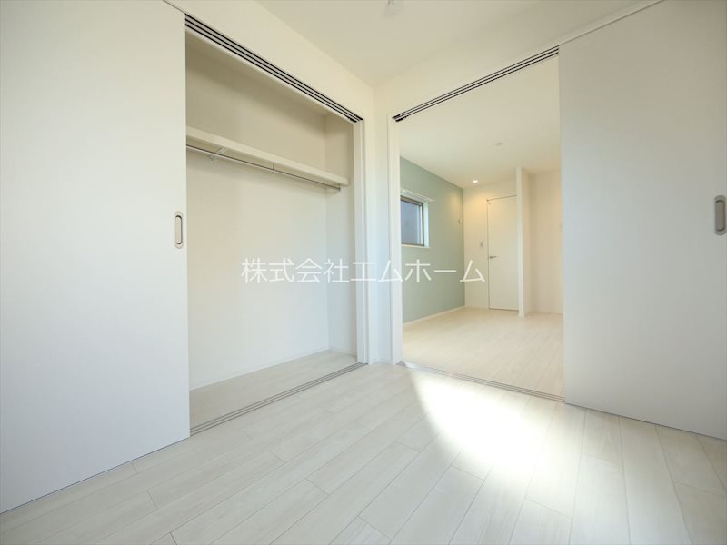 その他部屋・スペース　洋室4.1帖　クローゼット付（収納充実してます）