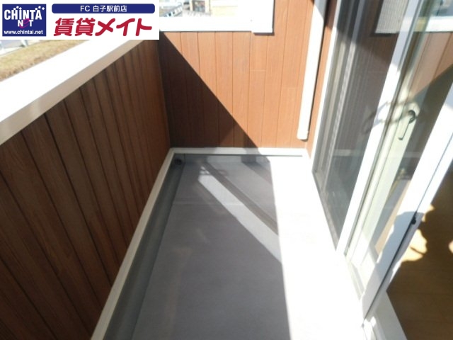 バルコニー　同物件別部屋の写真