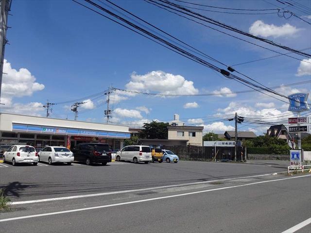 コンビニ　ローソン熊本横手４丁目店（コンビニ）まで130m