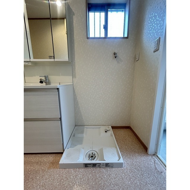 その他　洗濯機置場