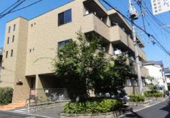 建物外観　落ち着いた雰囲気の外観です