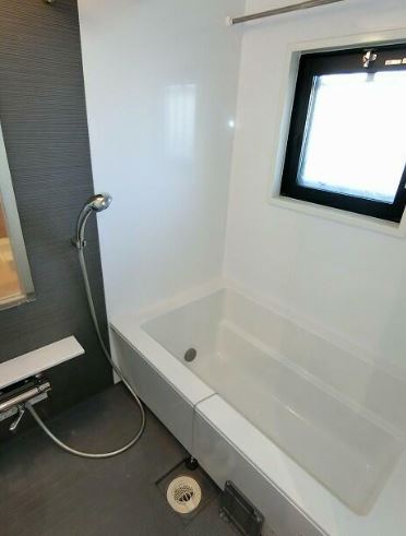 バス・シャワールーム　同じ仕様