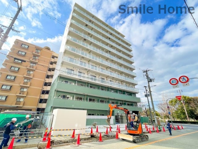 建物外観　駅前の人気物件　オートロック・エレベーター付き