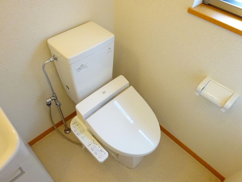 トイレ　別号室参考写真