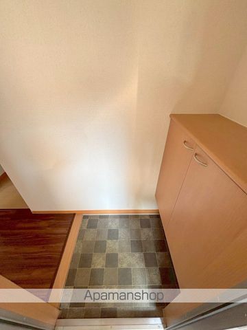 ディアコート恒久IIの玄関写真