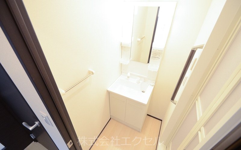 洗面設備　同等タイプのイメージ写真です。