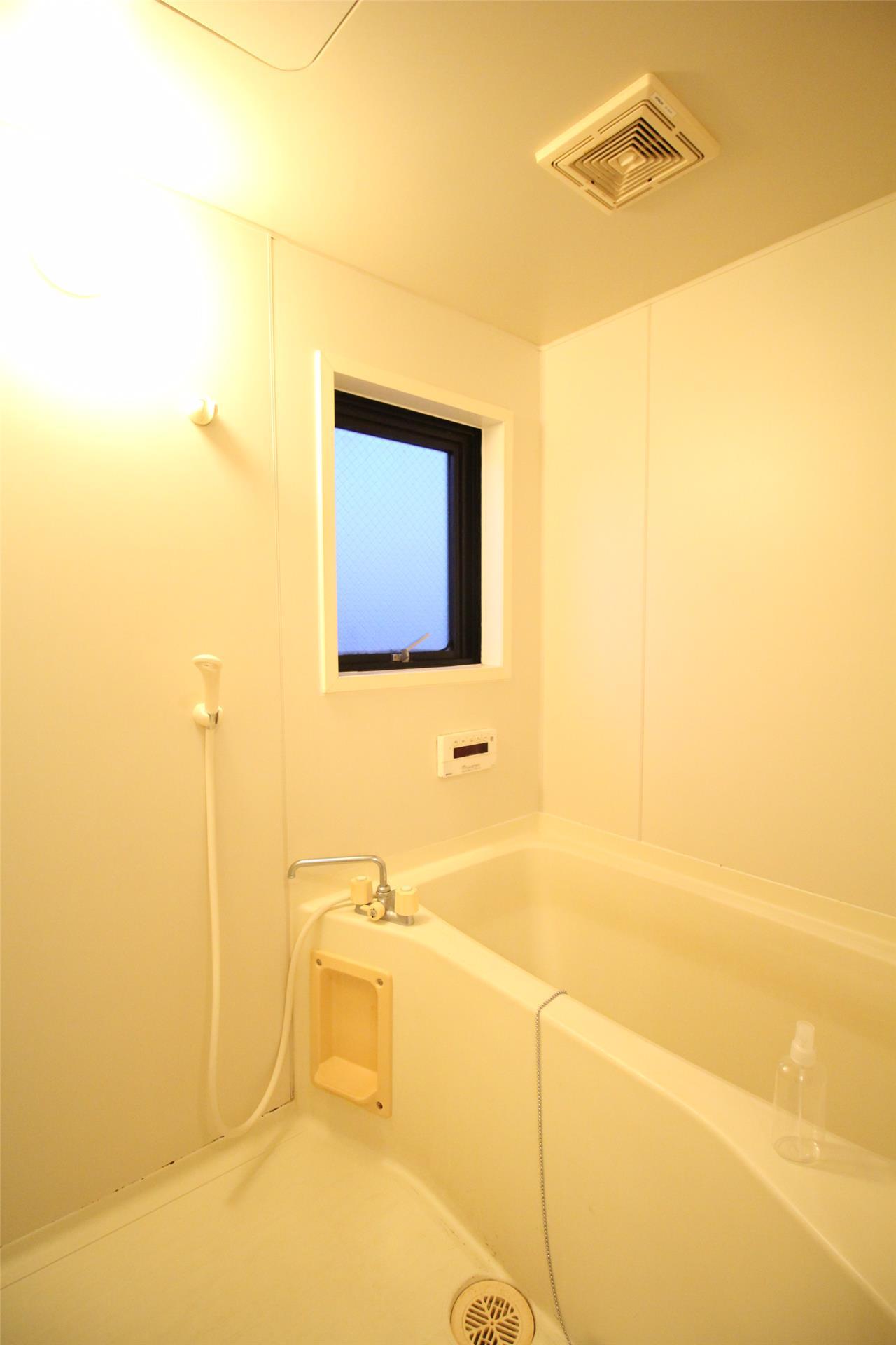 バス・シャワールーム　他の部屋の写真になります。現状優先。