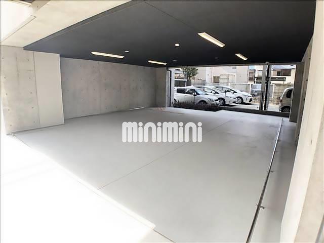その他部屋・スペース　屋根付き駐輪場