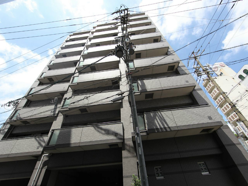 建物外観　外観　オートロック付　防犯カメラ付