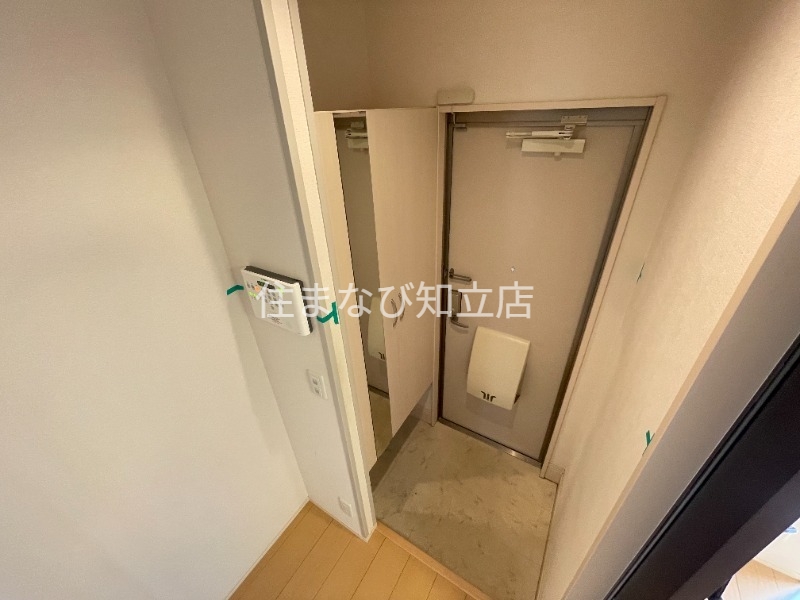 玄関　同型タイプ