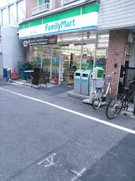 コンビニ　ファミリーマート 中延二丁目店（コンビニ）まで153m