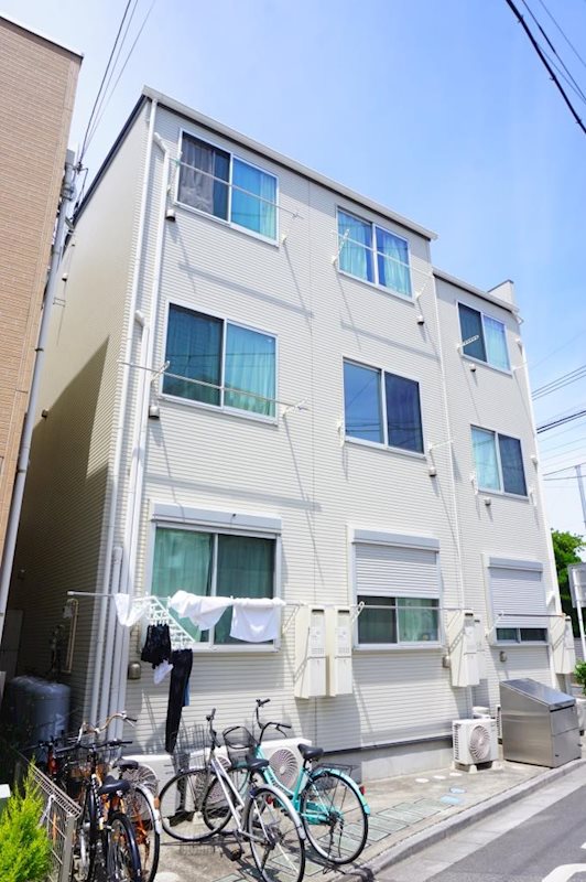 建物外観　中浦和駅徒歩９分（７２０ｍ）