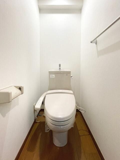東急目黒線 大岡山駅 徒歩9分 8階建 築25年のトイレ写真
