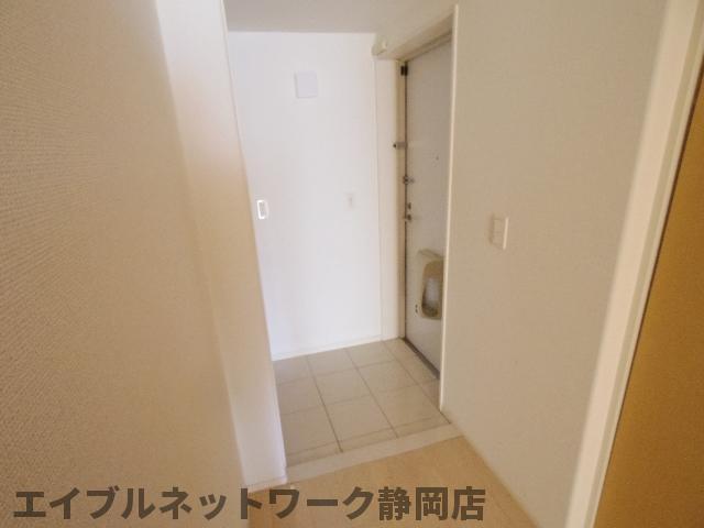 玄関　きれいな玄関です