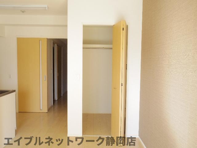 収納　大きなものも収納できそうです