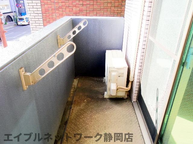 バルコニー　広々としたバルコニーです