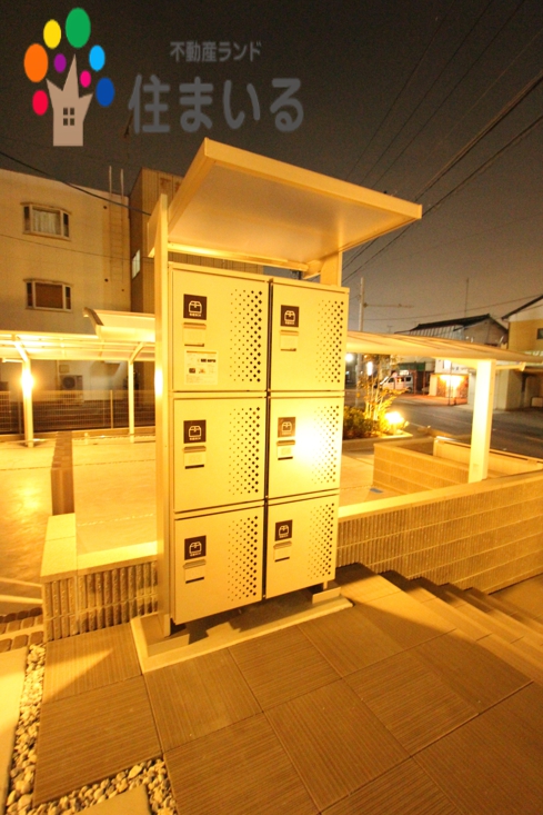 コンビニ　ファミリーマート東海上野台店（コンビニ）まで236m