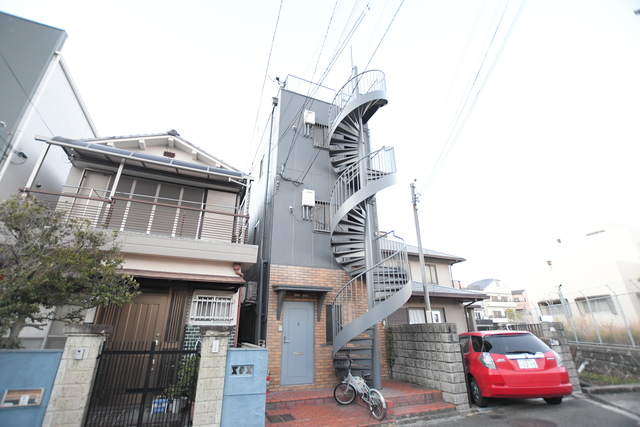 桜木町アパートの建物外観