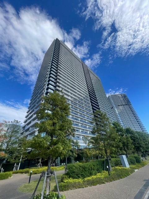 シティータワーズ東京ベイセントラルタワーの建物外観