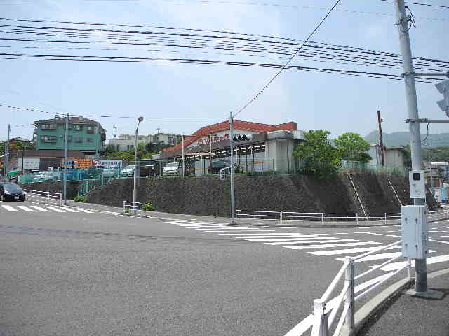 スーパー　マルキョウ横尾店（スーパー）まで423m