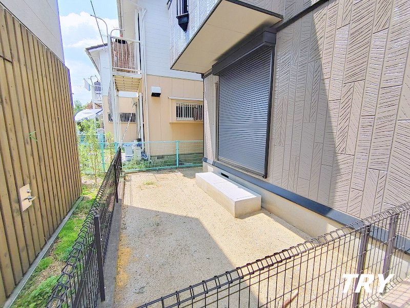 庭　専用庭付き